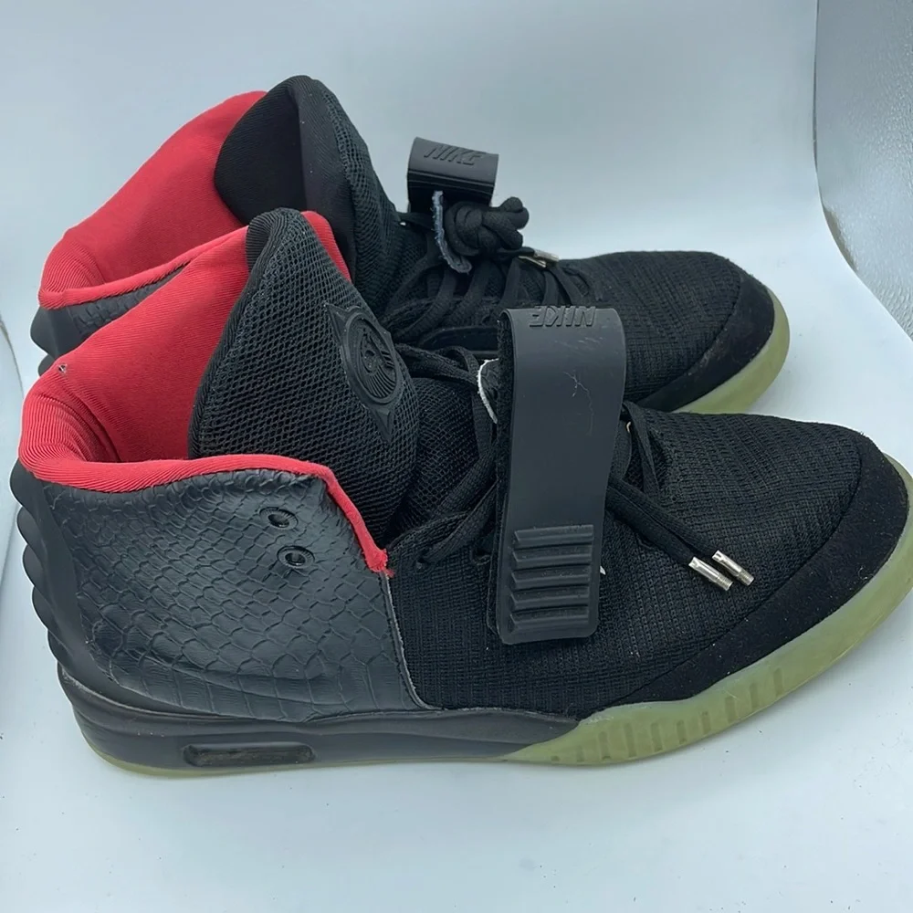 Nike Air Yeezy 2 NRG Solar Red - Picture 1 of 14